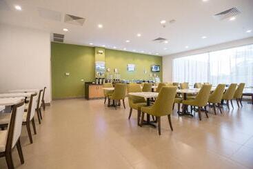 هتل Holiday Inn Express Managua, An Ihg