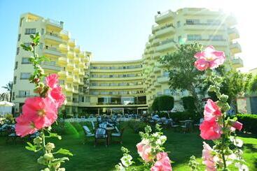 Magic Beach Hotel Hurghada
