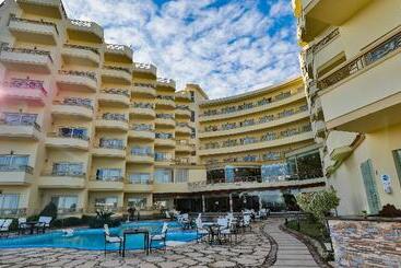 Magic Beach Hotel Hurghada