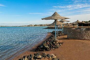 Magic Beach Hotel Hurghada