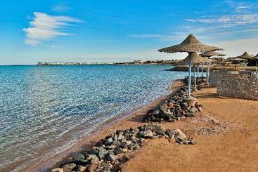 Magic Beach Hotel Hurghada