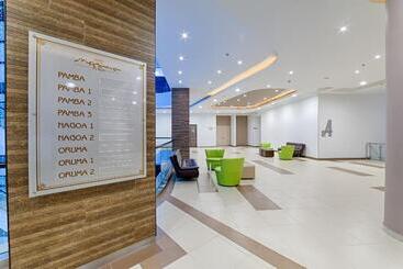 هتل Mocawa Plaza Armenia