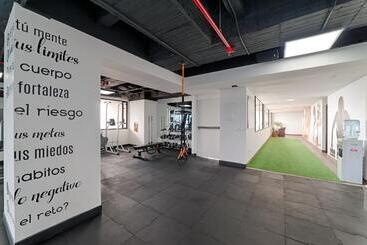 هتل Mocawa Plaza Armenia