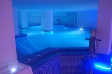 هتل R2 Bahia Cala Ratjada Adults Only