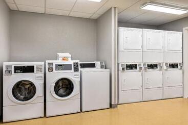 هتل Towneplace Suites By Marriott Harrisburg West/mechanicsburg
