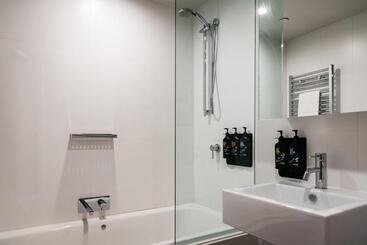 Nishi Apartments Eco Living By Ovolo