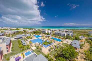 استراحتگاه Meliá Jardines del Rey