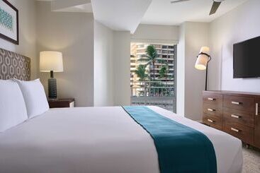 Waikiki Marina Resort At The Ilikai