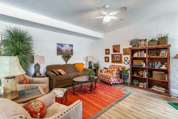 هتل Sunny Cozy Condo