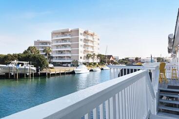 هتل Canal Place #8