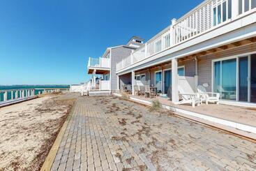 هتل Bayside Beauty