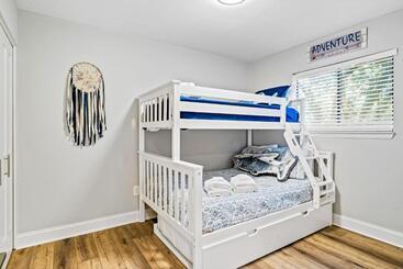 هتل Fiddlers Cove 19e