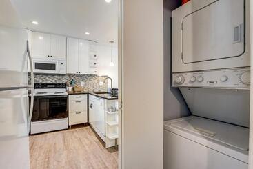 هتل Villas Of Bethany West     796 Salt Pond Circle Unit B