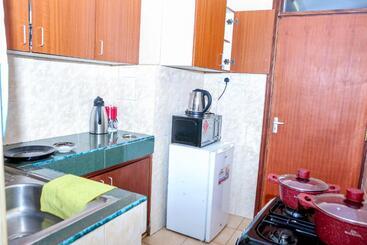 تختخواب و صبحانه Tiamcy Homes