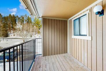 هتل Rustic Relaxation In Winter Park