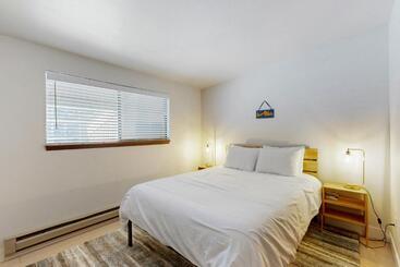 هتل Rustic Relaxation In Winter Park