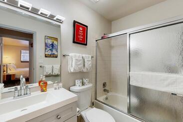 هتل Rustic Relaxation In Winter Park