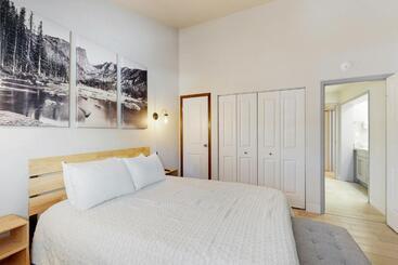 هتل Rustic Relaxation In Winter Park