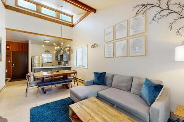 هتل Rustic Relaxation In Winter Park
