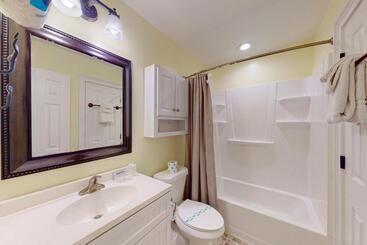هتل Sea Island Beach House