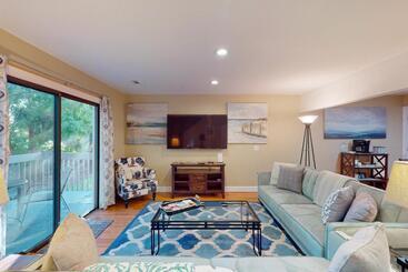 هتل Sea Island Beach House