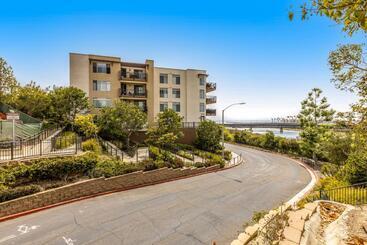 هتل Seacliff Retreat