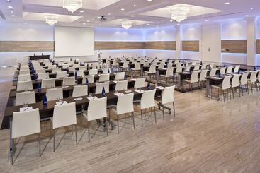 هتل The Level At Melia Sevilla