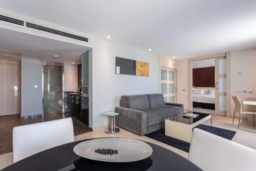 هتل The Level At Melia Sevilla