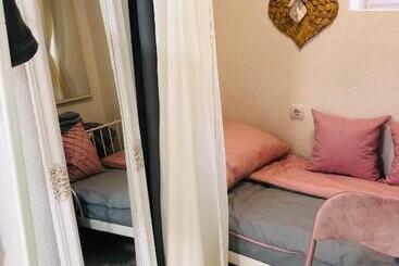 پانسیون Apartman Indira