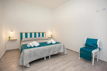 پانسیون Camere Tirreno 1