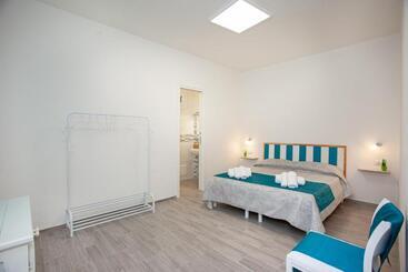 پانسیون Camere Tirreno 1