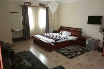 پانسیون Migingo Suites