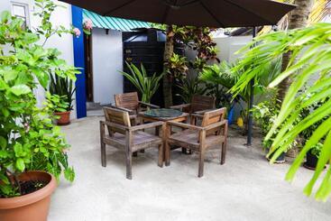 پانسیون Palm Residence