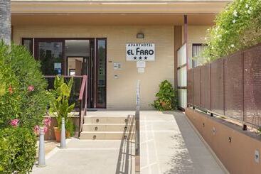 Aparthotel El Faro