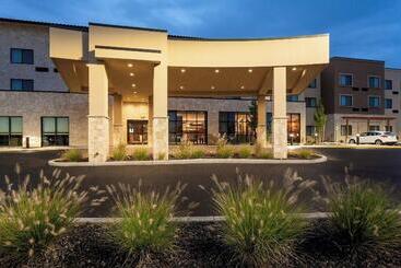 هتل Courtyard By Marriott Walla Walla