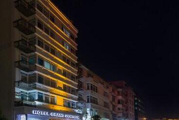 Grand Zentrum Hotel & Cafe Restaurant Taksim Square