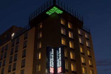 هتل Hilton Garden Inn Louisville Downtown