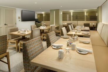 هتل Hilton Garden Inn Miami South Beach