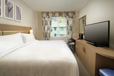 هتل Hilton Garden Inn Miami South Beach