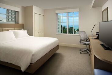 هتل Hilton Garden Inn Miami South Beach