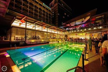 Kingwood Hotel Sibu