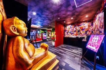 هتل Lotus Umeda  Adult Only