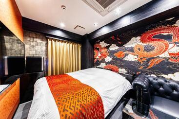 هتل Lotus Umeda  Adult Only
