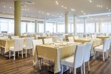 Palmon Bay Hotel & Spa