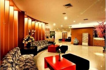 Parkside Mandarin Hotel Pekalongan