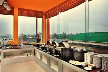 Parkside Mandarin Hotel Pekalongan