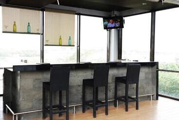 هتل Santika Premiere Bintaro