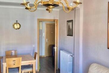 تختخواب و صبحانه Habitación Doble En Apartamento De 3 Habitaciones