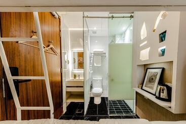 D Nova Hotel Bugis