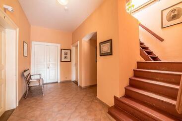 تختخواب و صبحانه Antonio Residence